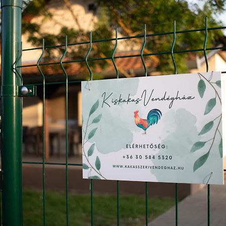 SzékkutasKiskakas Vendeghaz公寓 外观 照片