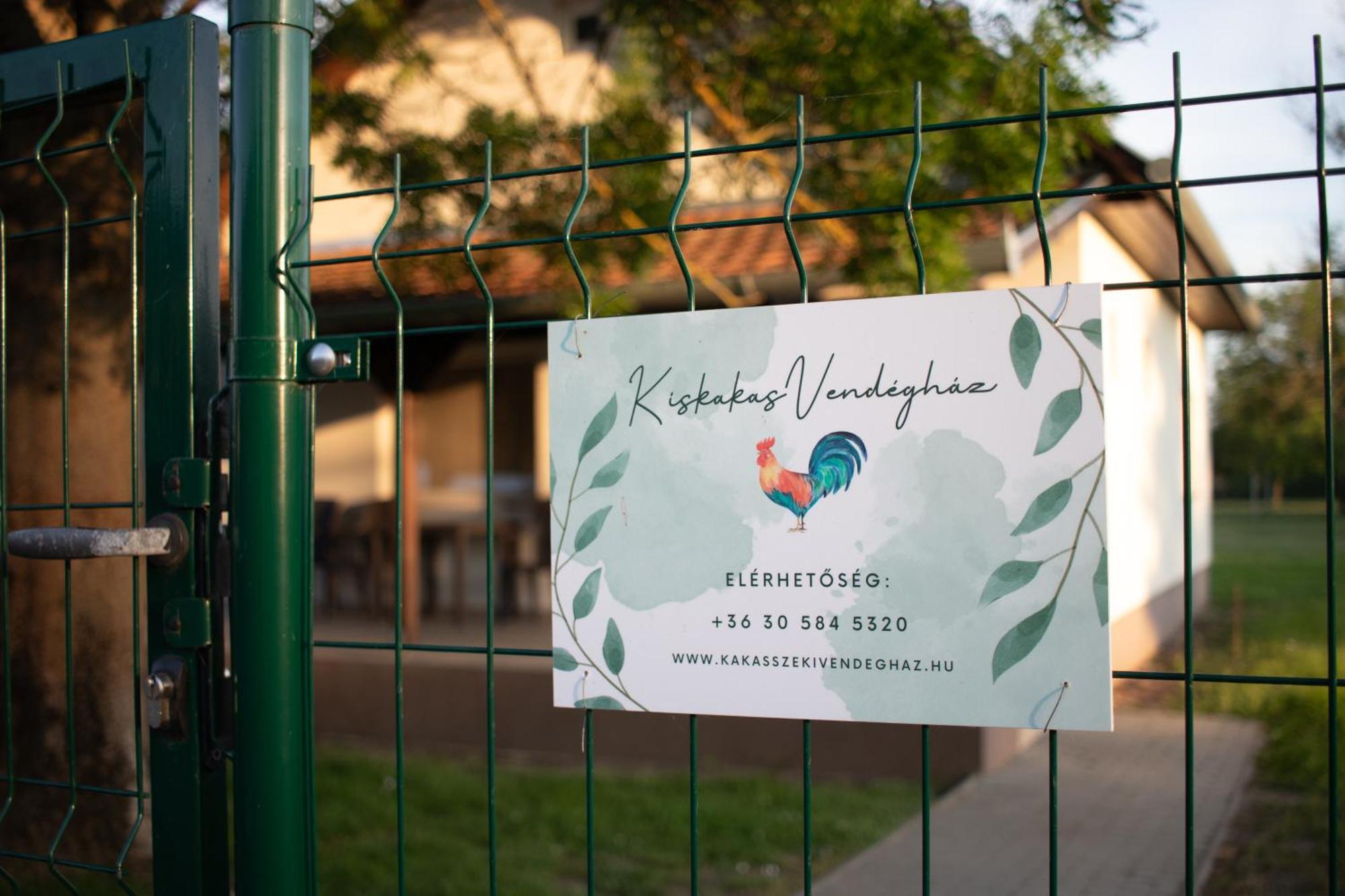SzékkutasKiskakas Vendeghaz公寓 外观 照片